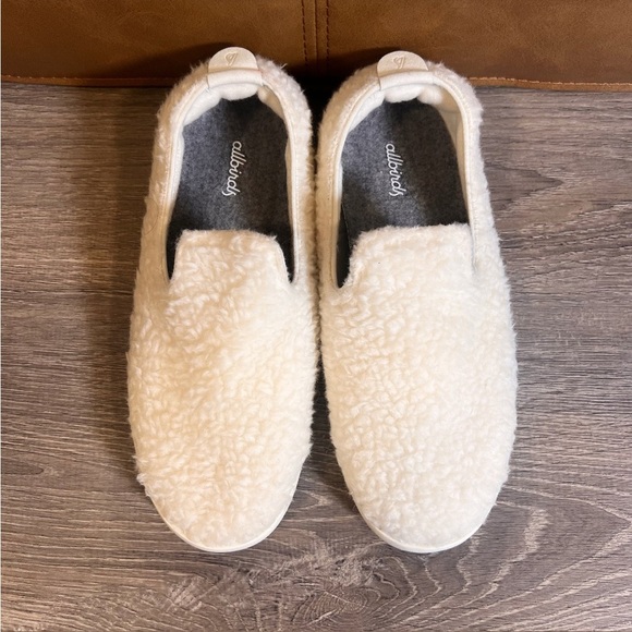 ALLBIRDS Natural White Merino Wool Lounger Fluffs Slip On Shoes Size 8 LIKE NEW - Picture 6 of 11